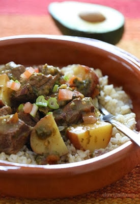 35+ Best Recipes for Slow Cooker Beef Stew featured on SlowCookerFromScratch.com