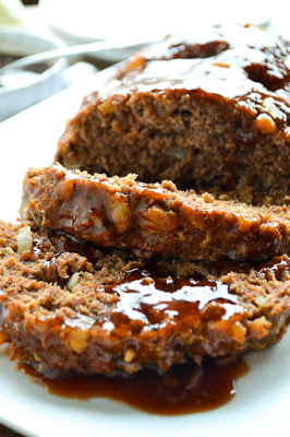 The BEST Slow Cooker Meatloaf from Food Bloggers featured on SlowCookerFromScratch.com