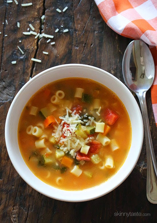 Crock Pot Vegetarian Minestrone Soup from Skinnytaste