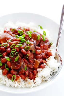 The BEST Slow Cooker New Orleans Red Beans and Rice Recipes featured on SlowCookerFromScratch.com