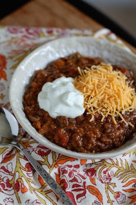 The Best Slow Cooker Chili Recipes featured on SlowCookerFromScratch.com