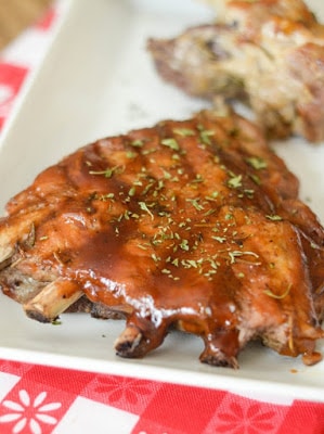 The BEST Instant Pot Ribs for a Finger Licking Dinner [featured on SlowCookerFromScratch.com]