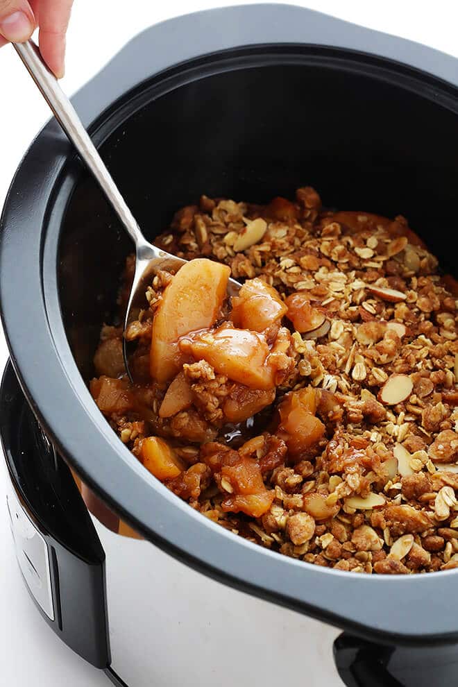 Slow Cooker Apple Crisp from Gimme Some Oven