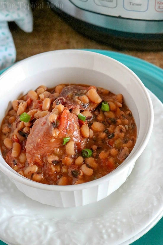 The BEST Slow Cooker or Instant Pot Recipes with Black-Eyed Peas found on Slow Cooker or Pressure Cooker at SlowCookerfromScratch.com