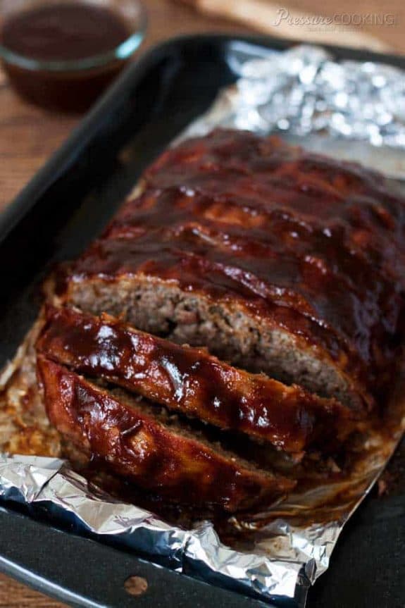 The BEST Instant Pot Meatloaf Recipes featured on Slow Cooker or Pressure Cooker at SlowCookerFromScratch.com