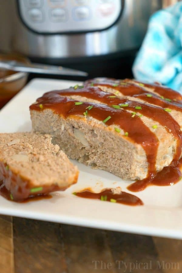The BEST Instant Pot Meatloaf Recipes featured on Slow Cooker or Pressure Cooker at SlowCookerFromScratch.com