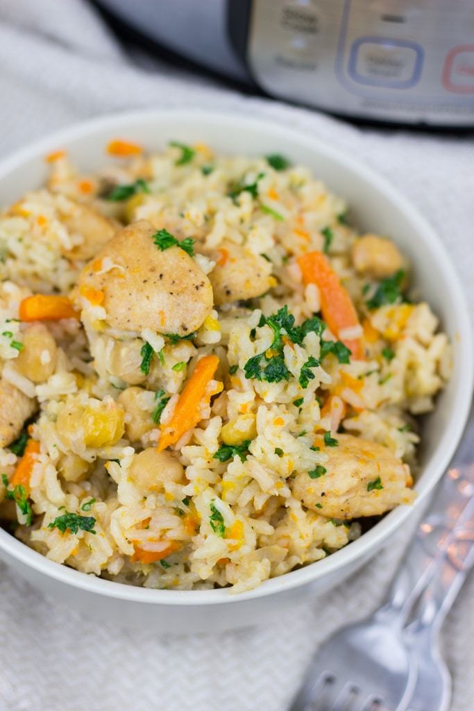 Instant Pot Chicken and Rice for Easy Family Dinners found on Slow Cooker or Pressure Cooker at SlowCookerFromScratch.com