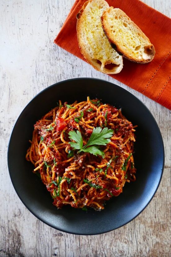 This Easy Homemade Instant Pot Spaghetti with Meat Sauce from Paint the Kitchen Red