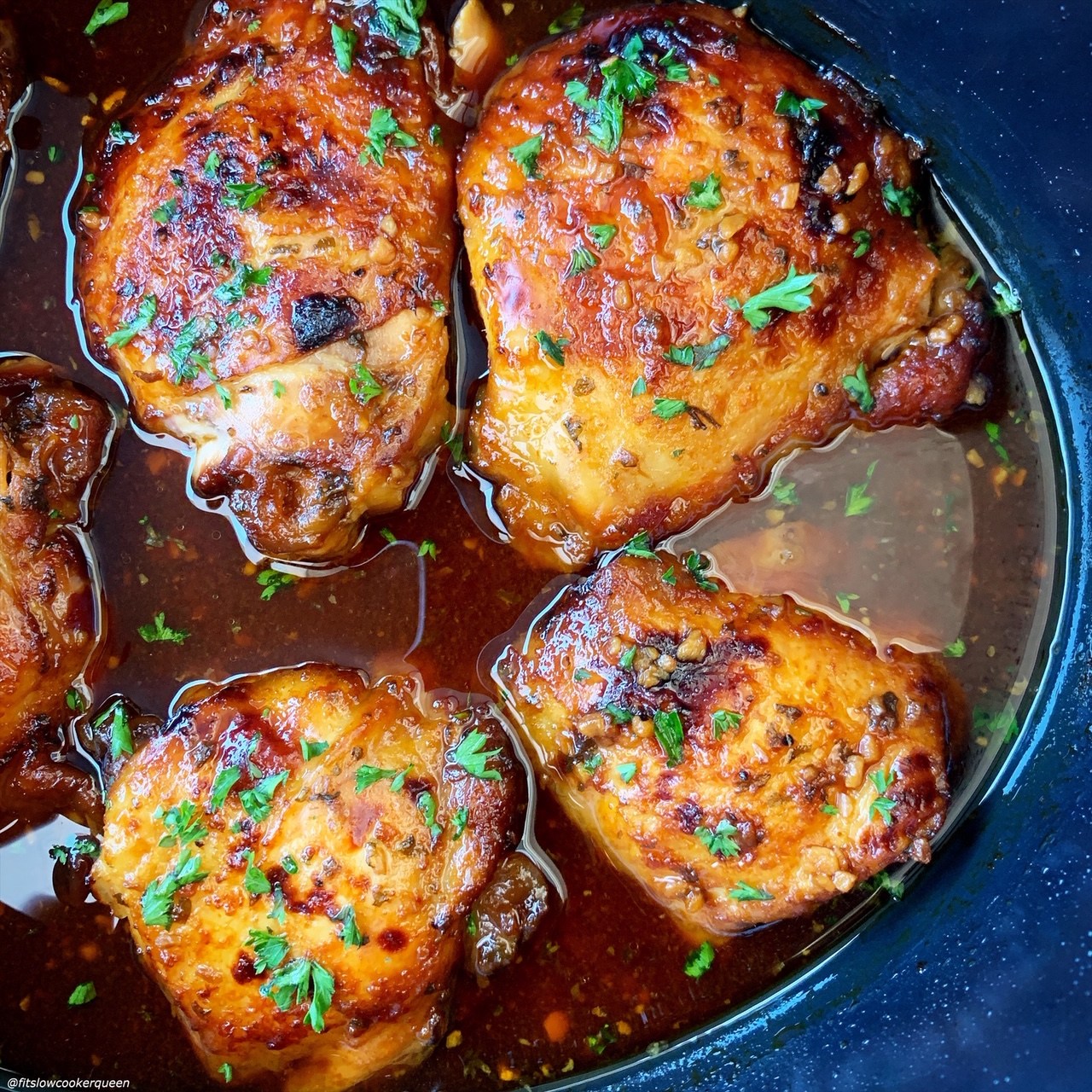 Slow Cooker or Instant Pot Honey Garlic Chicken from Fit Slow Cooker Queen