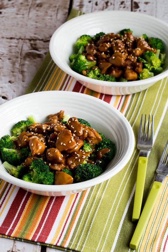 Slow Cooker Asian Chicken Broccoli Bowls from Kalyn's Kitchen