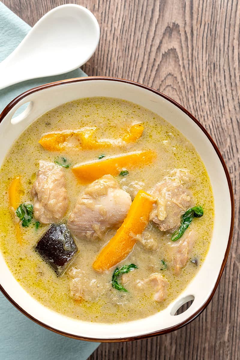 Slow Cooker or Instant Pot Thai Green Curry Chicken from Two Sleevers