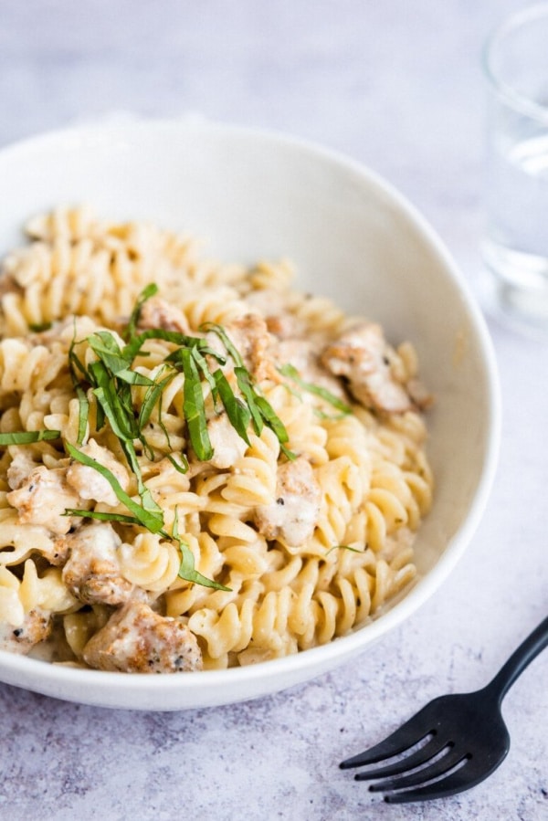 Instant Pot Cheesy Chicken and Pasta from Six Sisters' Stuff