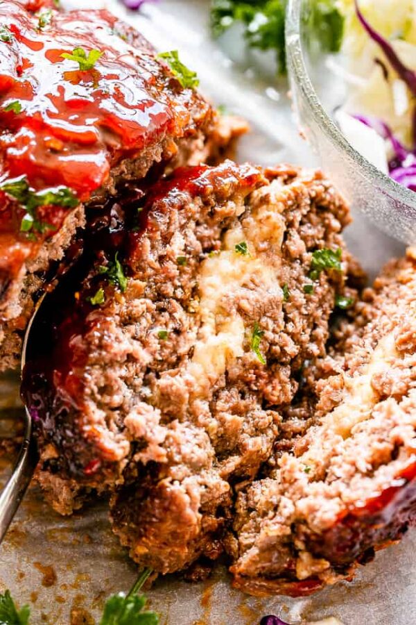 Mozzarella Stuffed CrockPot Meatloaf from Diethood