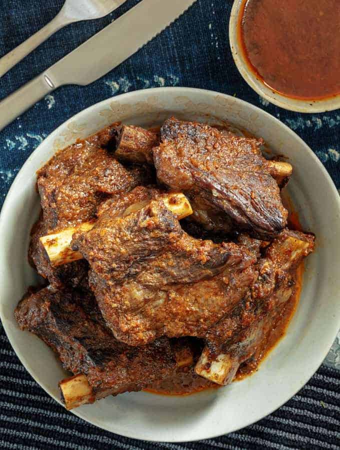 Instant Pot Beef Short Ribs from Two Sleevers