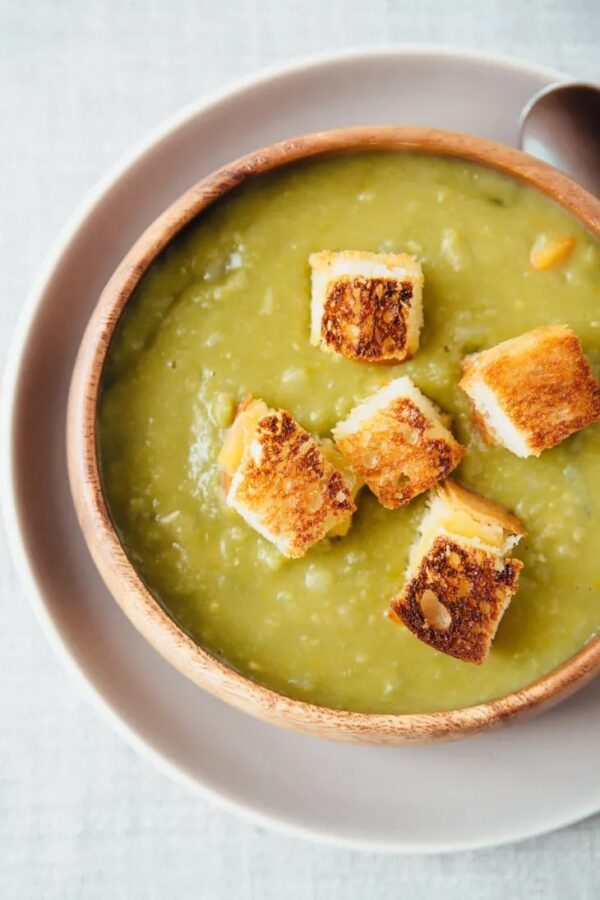 Slow Cooker Vegetarian Split Pea Soup from the Kitchn