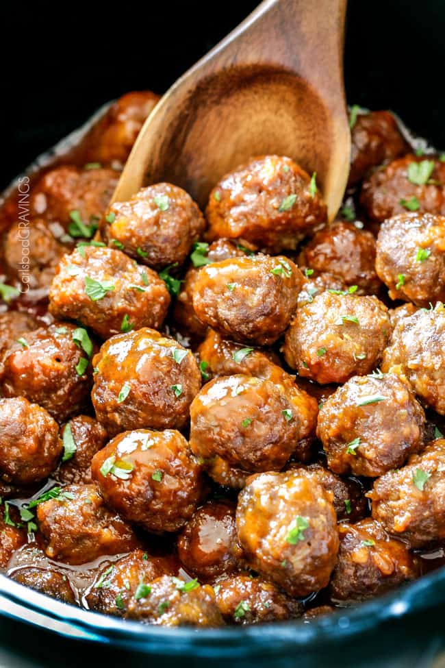 Slow Cooker Honey Buffalo Meatballs from Carlsbad Cravings