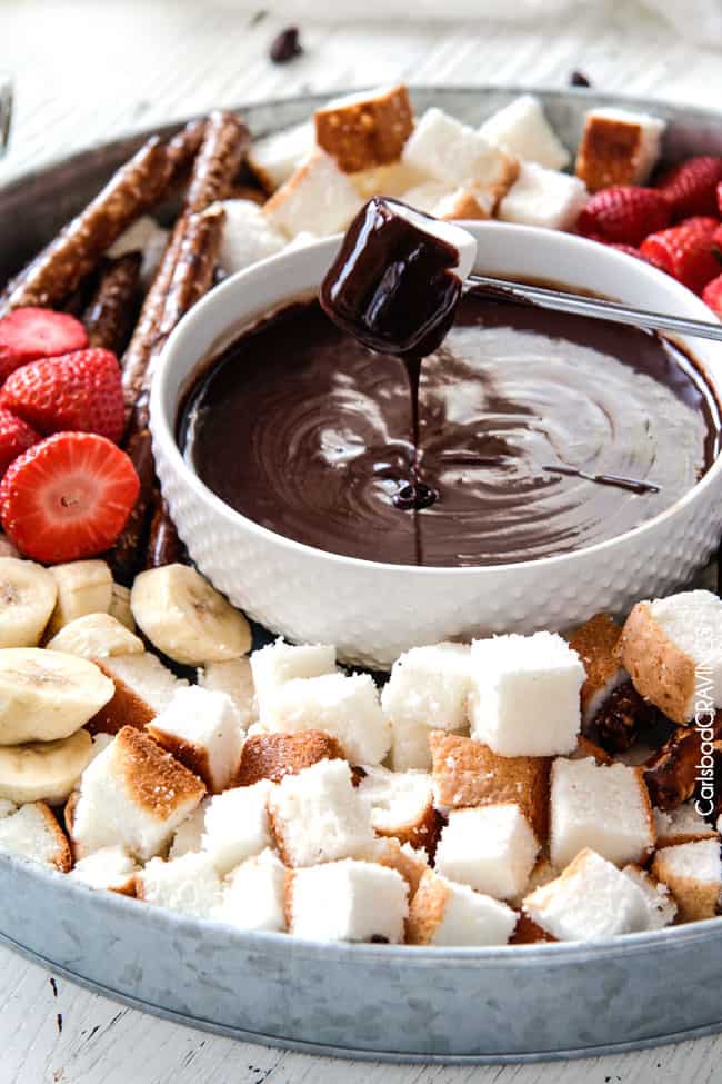 Slow Cooker Chocolate Fondue from Carlsbad Cravings